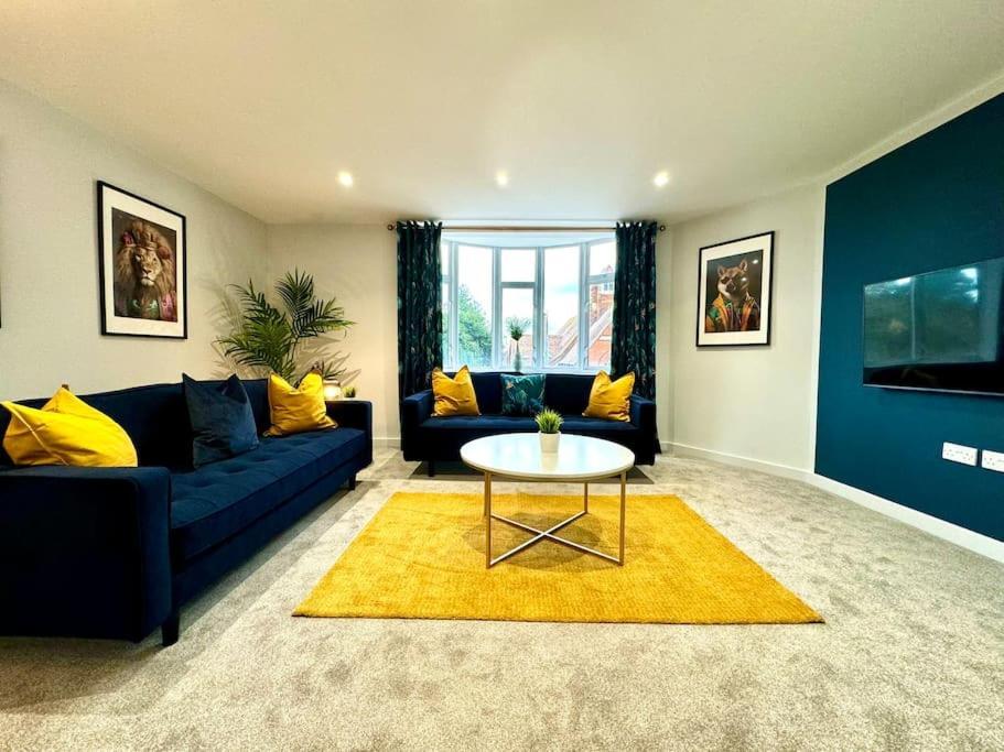 Massive 3 Bedroom - Ground Floor - Near The Beach! Bournemouth Exteriör bild