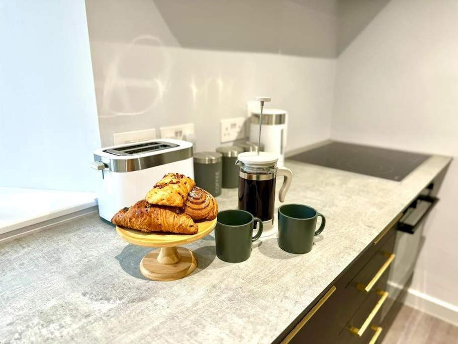 Massive 3 Bedroom - Ground Floor - Near The Beach! Bournemouth Exteriör bild